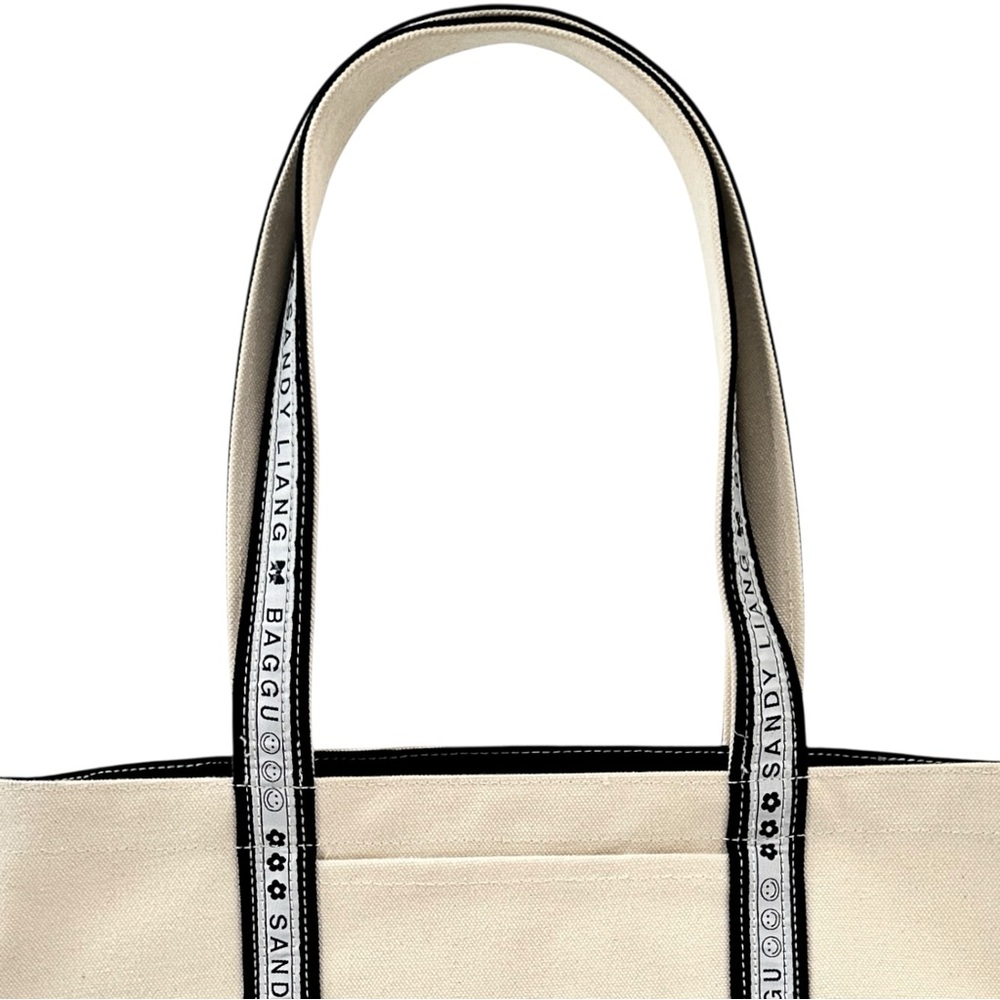 [sold] Sandy Liang x BAGGU Cream Black Canvas Small Shoulder Boat Tote Bag - Picture 2 of 11
